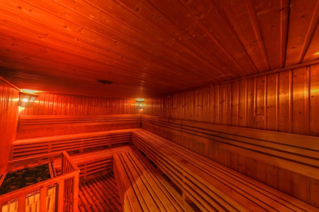 Infrared Sauna Therapy for Weight Loss in Ventura, CA